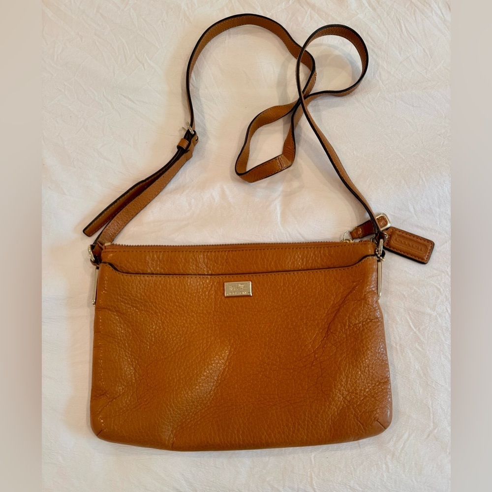 Coach Madison Leather Crossbody Purse - Picture 3 of 9